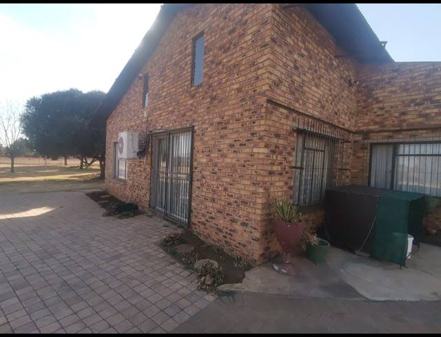 2HA FARM FOR SALE IN MULLERSTUINE